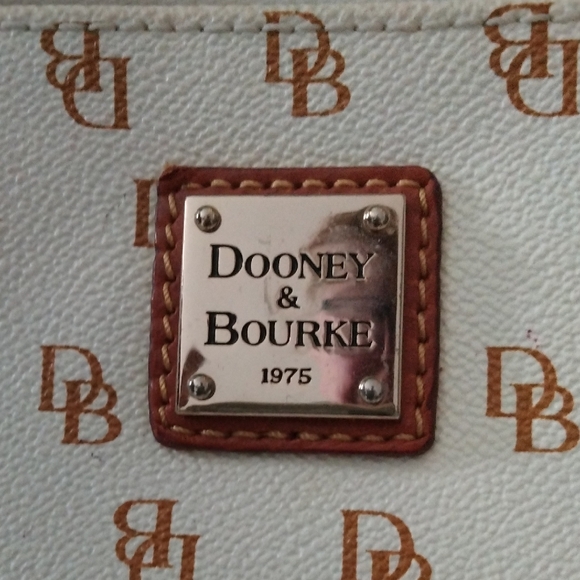 Dooney & Bourke Cream and Brown Crossbody Bag - Picture 2 of 9